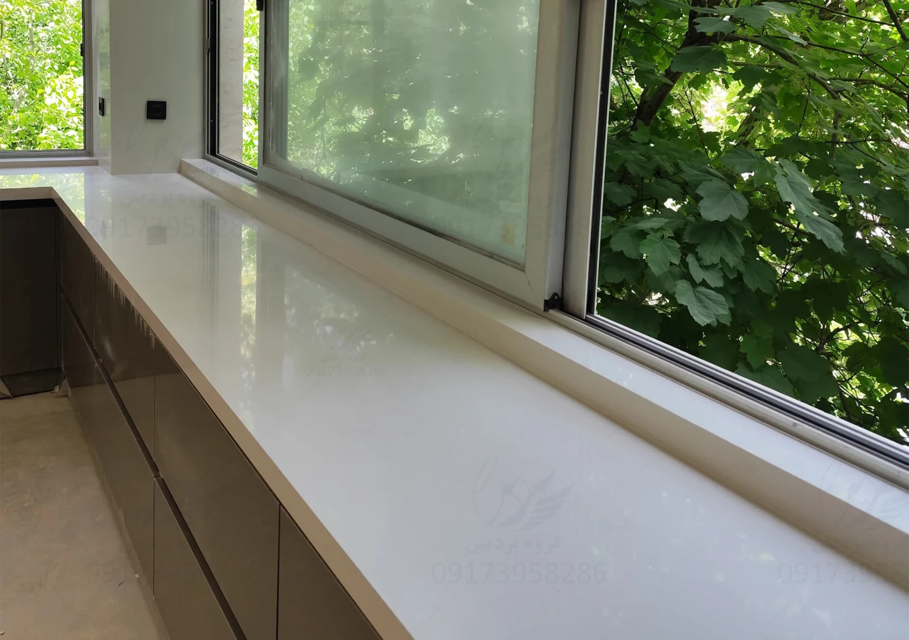 Kindstone 118 Sanded White (Coastal