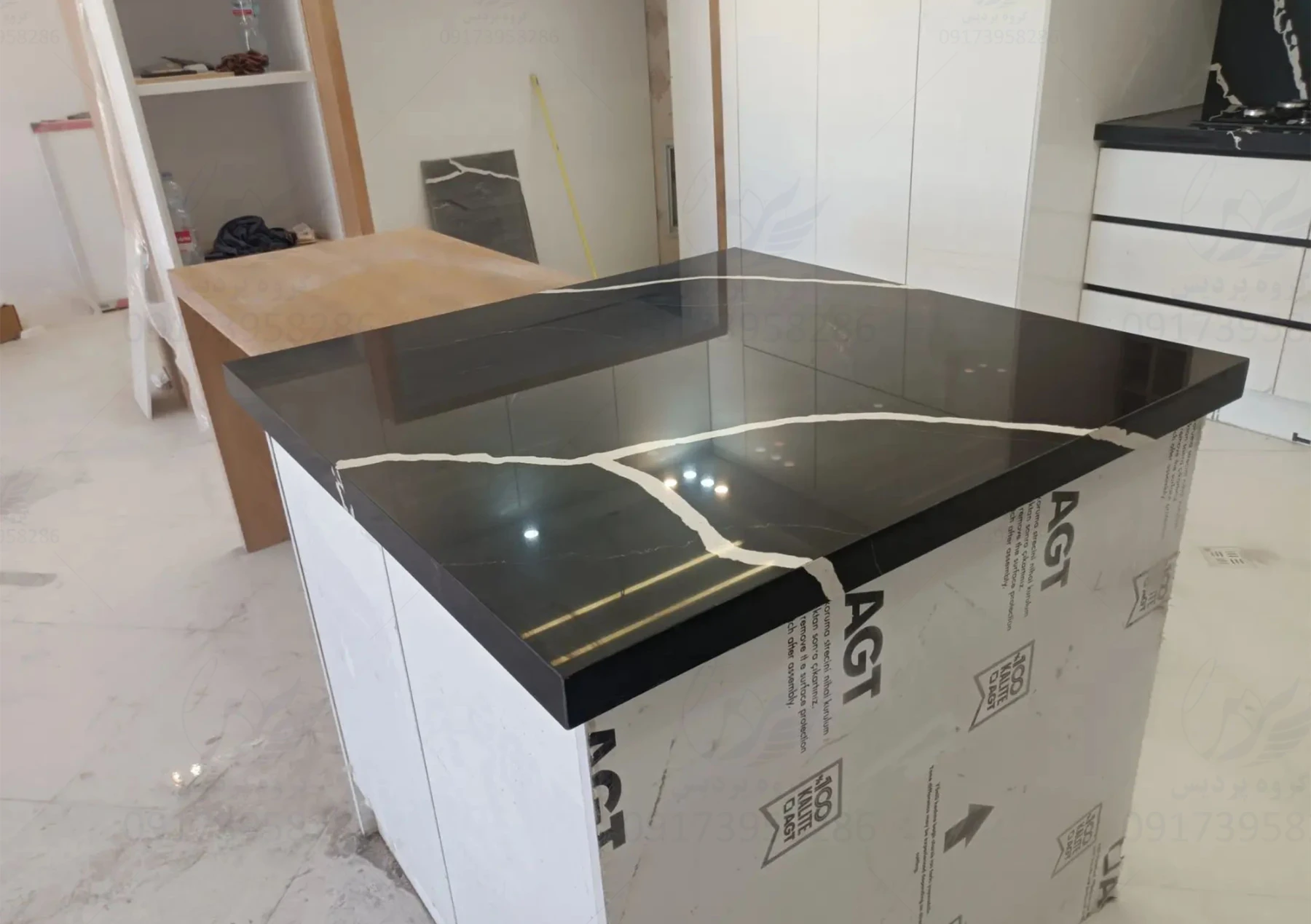 کوارتز کاینداستون کد 691 Marquina