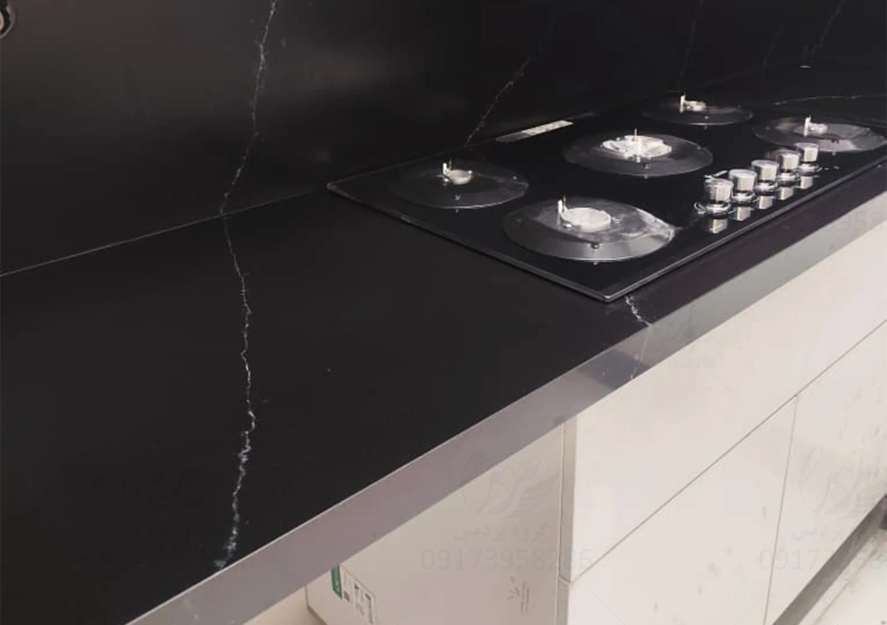 Kindstone 791 Eternal Black Calacatta