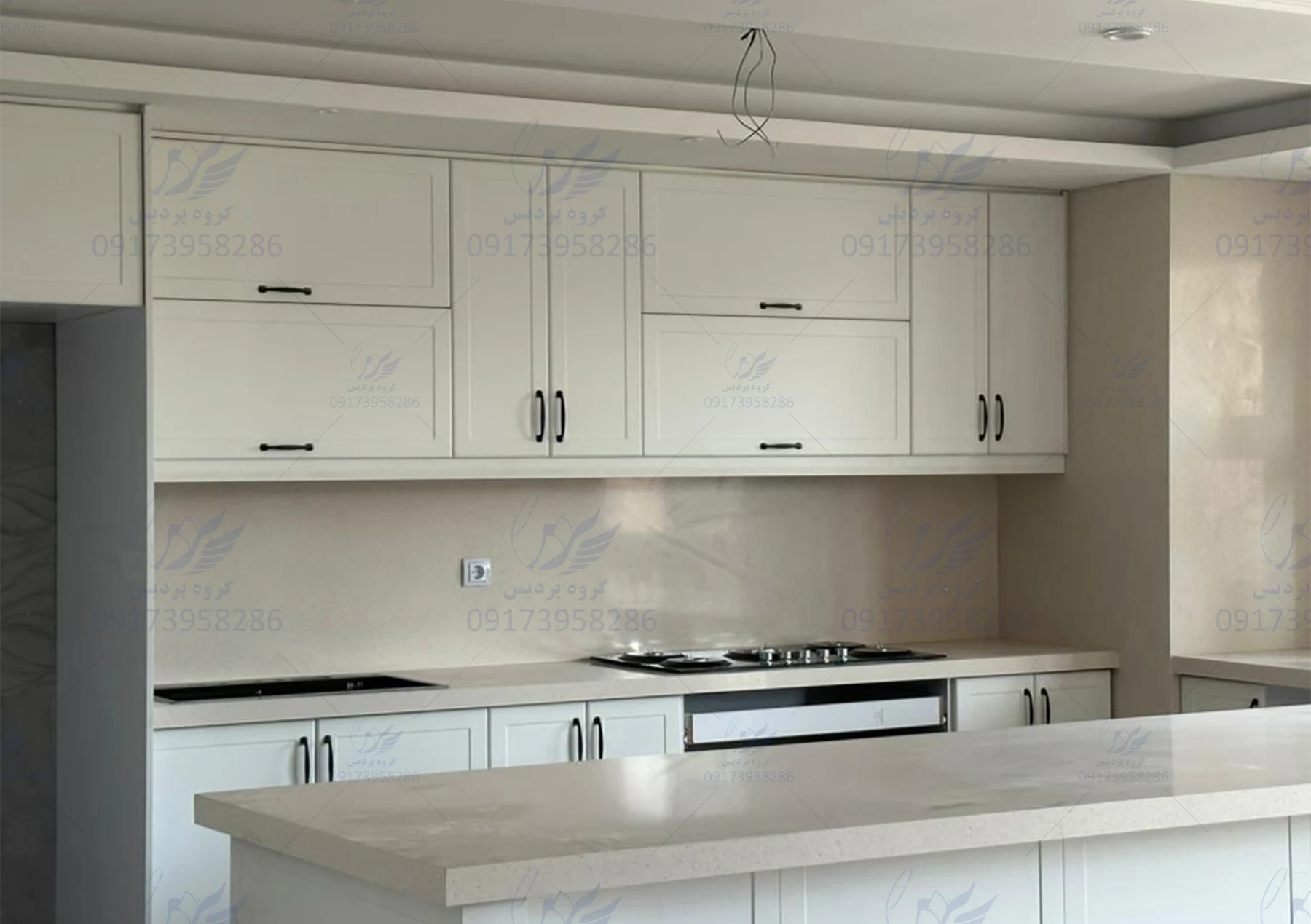 کوارتز توتم 1103 Cosmos White Diamante