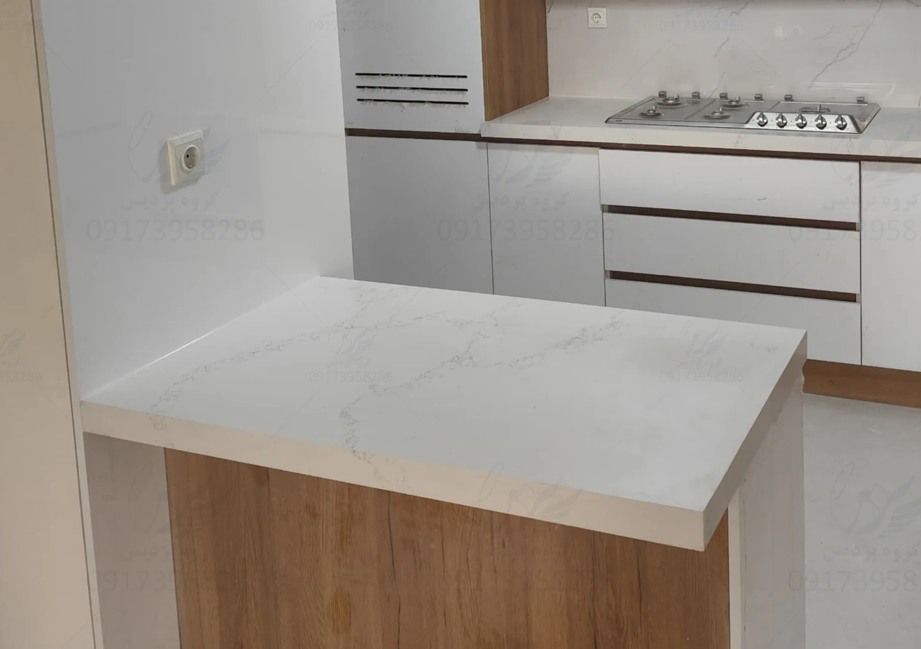 Totem 9107 Nebbia